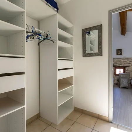 Zwischen Meer- Seen Und Bergen By Interhome 아파트 *